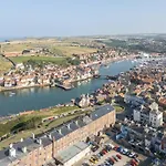 No 4 House 8 Adult And 2 Children Vakantiehuis Whitby